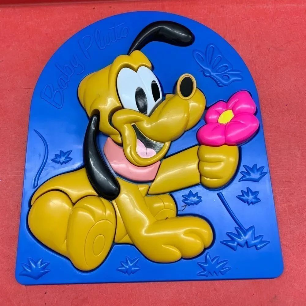 Vintage Plastic Pluto Puzzle